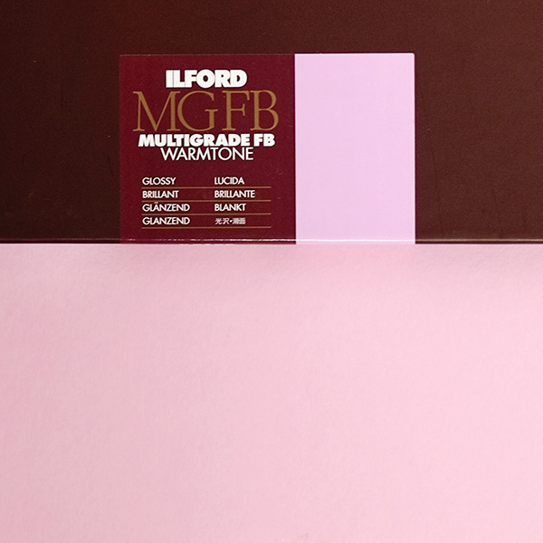 Ilford-Multigrade-FB-Warmtone-Paper-Glossy-9.5x12-50-Sheets