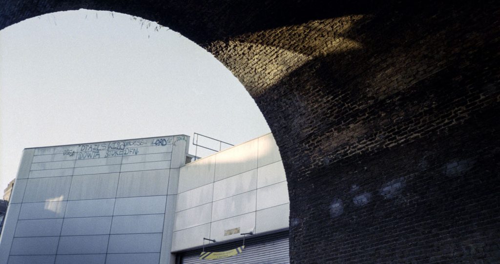 Fuji-Industrial-100-Contax-T3-Electric-Lane-Banner