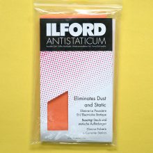 Ilford Antistaticum Reusable Cloth 1