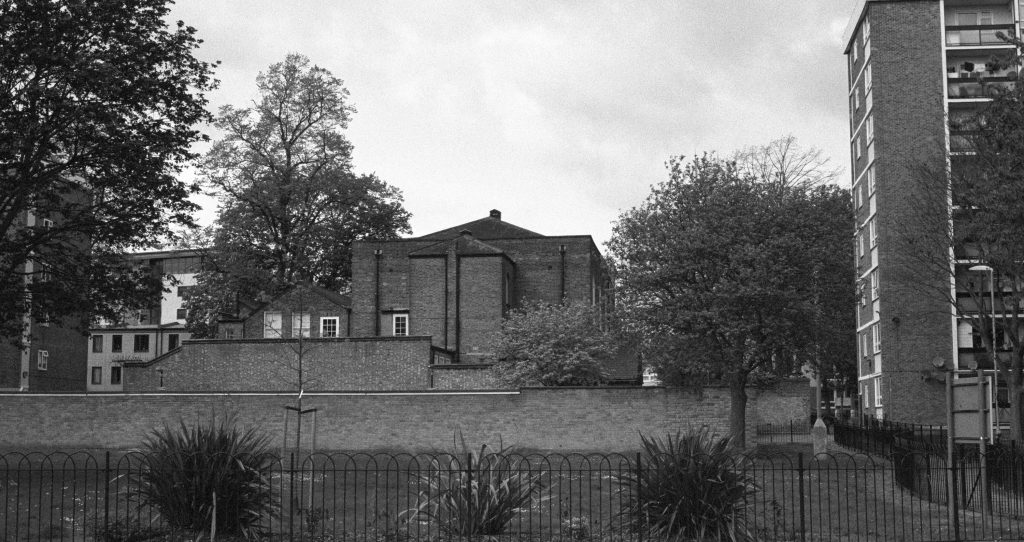 Kodak T-Max P3200 Shot on a Contax G2 Brixton Daytime