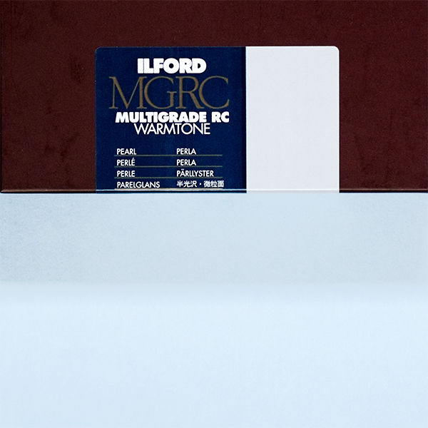 Ilford-Multigrade-Resin-Coated-Warmtone-Paper-Pearl-9.5x12-10-Sheets