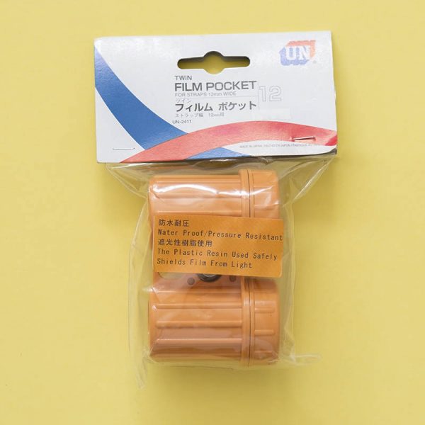 UN Twin Film Case 35mm Yellow 12 UN Twin Film Case 35mm Yellow With 12mm Strap Clip
