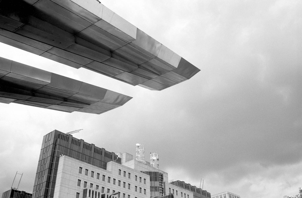 Fuji Acros II 35mm Contax G2 Vauxhall Station