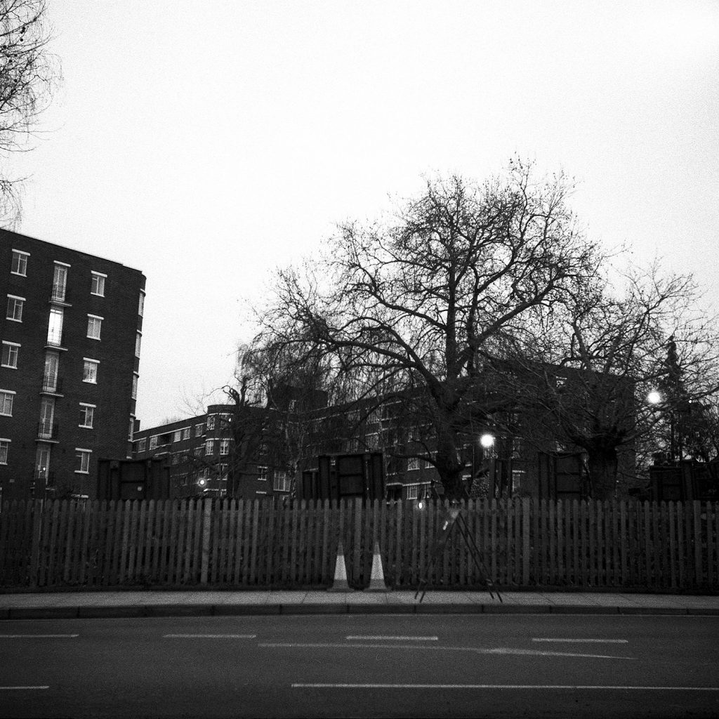 Ilford Delta 3200 Yashica Denmark Hill 4