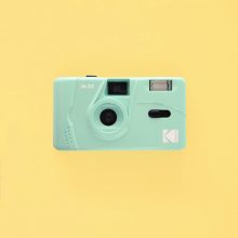 Kodak M35 35mm Camera Mint Kodak M35 35mm Camera Mint