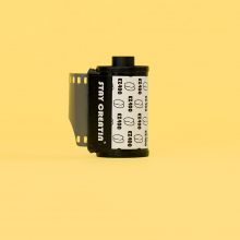 New Classic EZ400 35mm Film Stay Creatin' Yellow New Classic EZ400 35mm Film