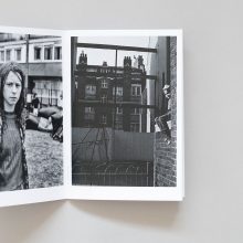 DAVID HOFFMAN Around Whitechapel 1972-1992 2 DAVID HOFFMAN Around Whitechapel 1972–1992 Café Royal Books