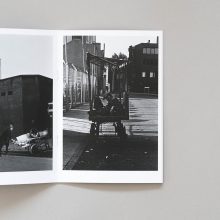 DAVID HOFFMAN Around Whitechapel 1972-1992 3 DAVID HOFFMAN Around Whitechapel 1972–1992 Café Royal Books