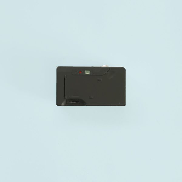 Kodak Ektar H35N Half Frame Film Camera Pink Back Kodak Ektar H35N Half Frame Film Camera Glazed Pink Back