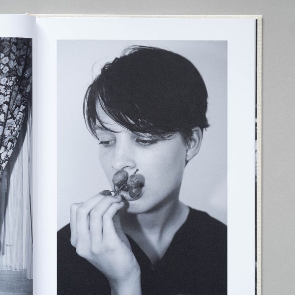 VIVIANE SASSEN Sol & Luna