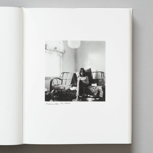 MELISSA SHOOK Daily Self-Portraits 1972–1973 2 MELISSA SHOOK Daily Self-Portraits 1972–1973