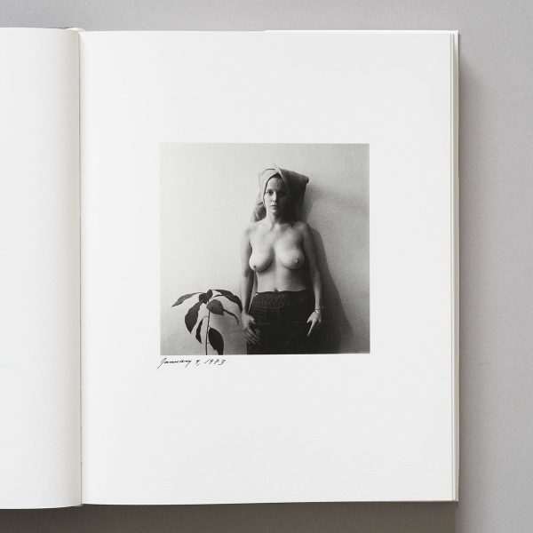 MELISSA SHOOK Daily Self-Portraits 1972–1973 4 MELISSA SHOOK Daily Self-Portraits 1972–1973