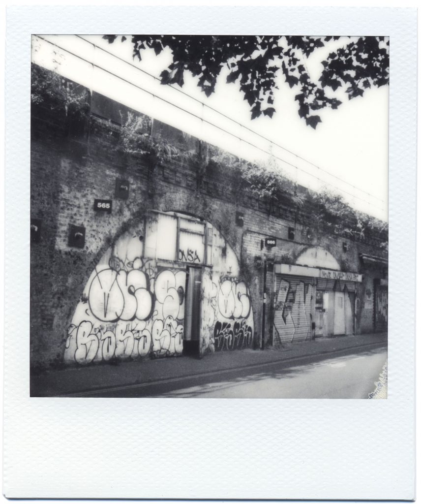 Polaroid SX-70 B&W Brixton 2