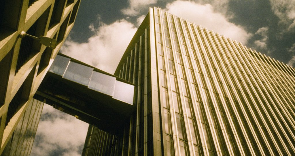 Harman Phoenix II 200 Film Review