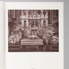 JAMES VAN DER ZEE The Harlem Book of the Dead 1 JAMES VAN DER ZEE The Harlem Book of the Dead