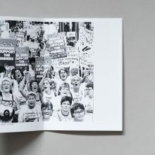 JENNY MATTHEWS Women Protest 1981–1991 2 JENNY MATTHEWS Women Protest 1981–1991