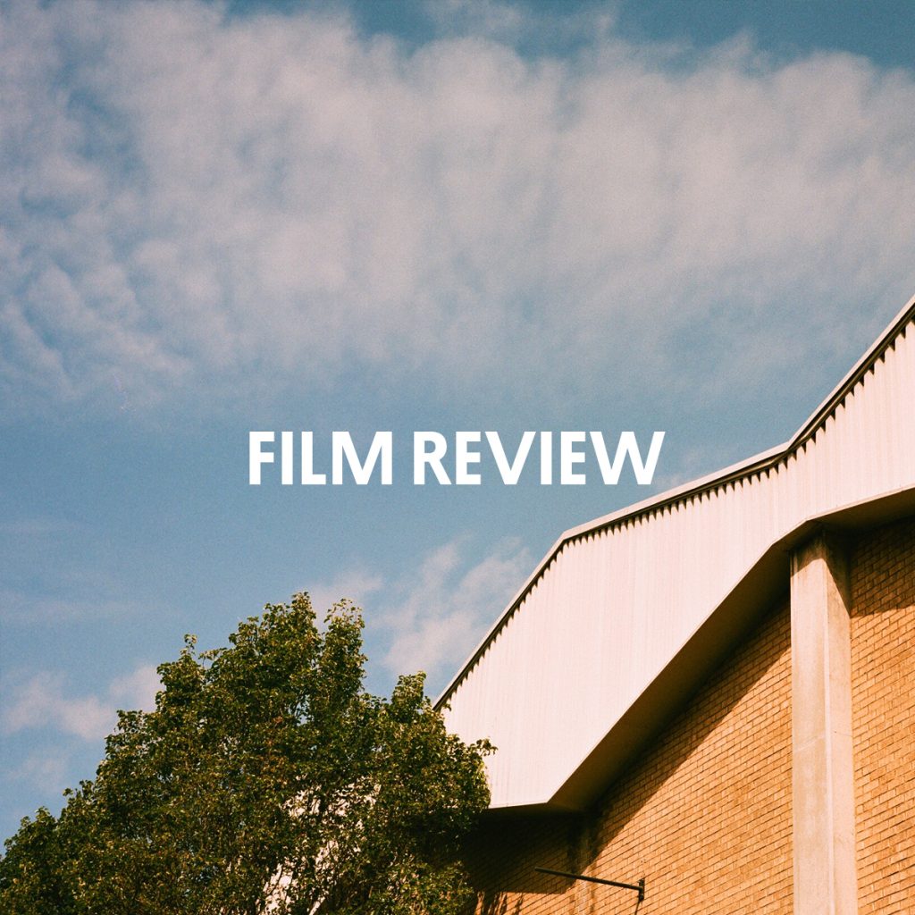 FILM REVIEW Lucky 200 120