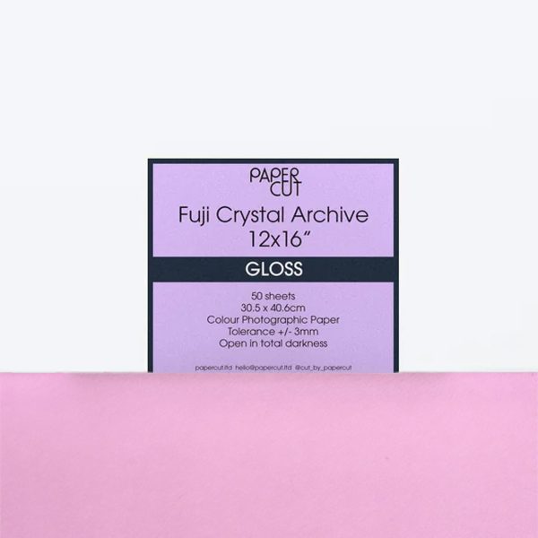PaperCut Fuji Crystal Archive 12x16 Gloss 50 Sheets PaperCut Fuji Crystal Archive Paper Glossy 12x16 50 Sheets